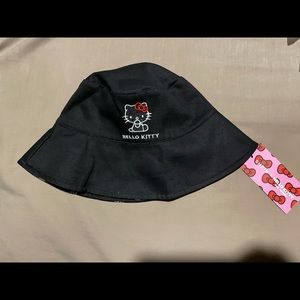 Reversible Hello Kitty Bucket Hat